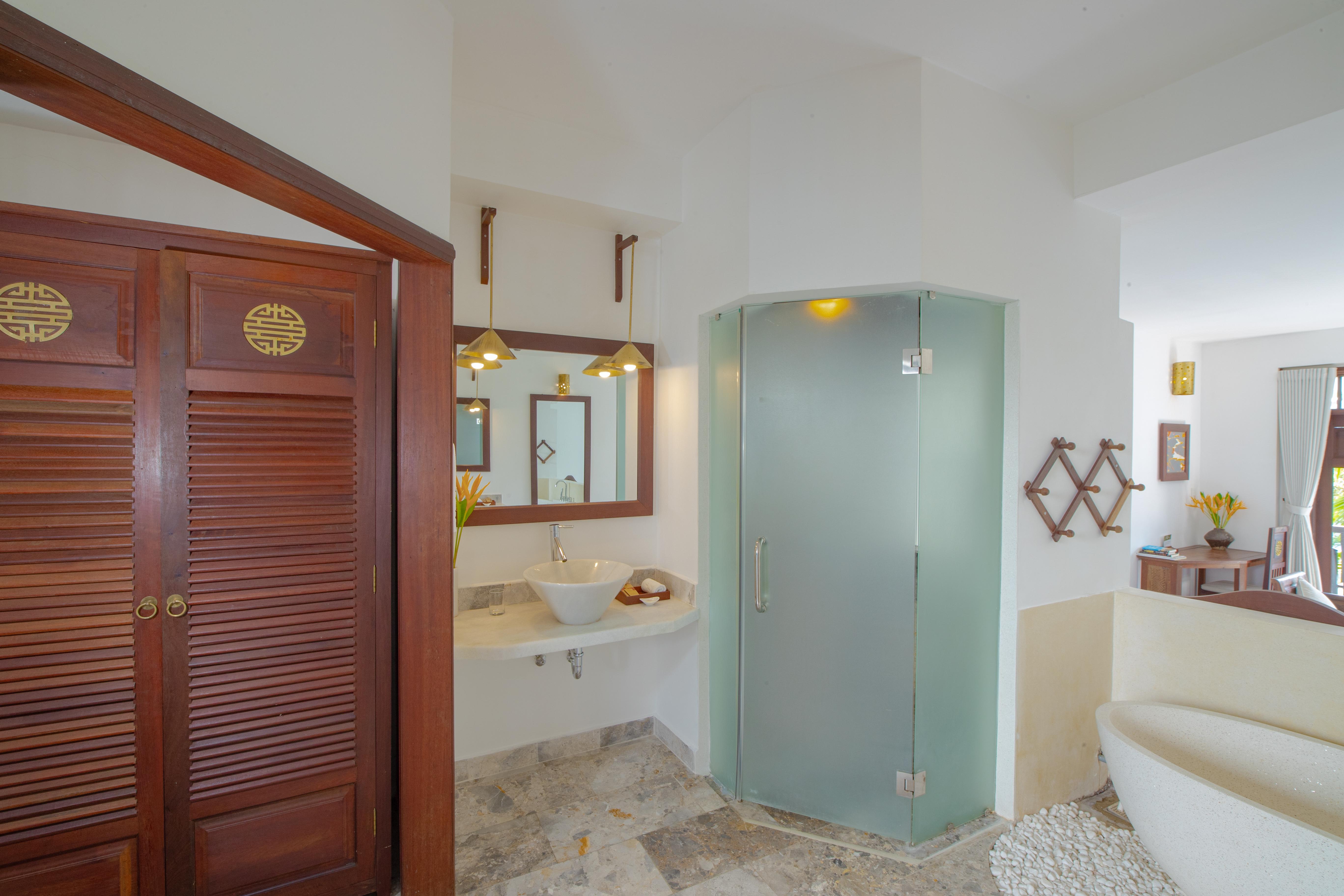 Ancient House Village Resort&spa 4*